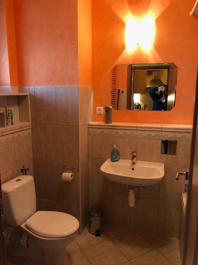 Club 218 Panorama Apartman Шіофок Екстер'єр фото