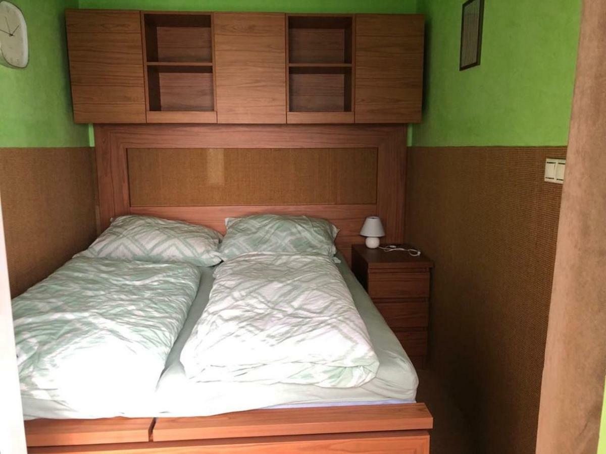 Club 218 Panorama Apartman Шіофок Екстер'єр фото